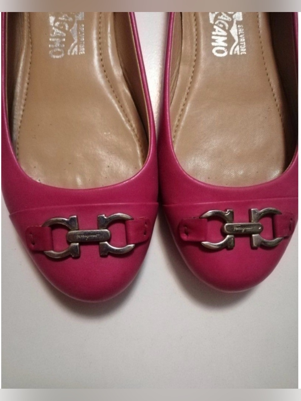 Salvatore Ferragamo Pink Leather Ballet Flats with Gancini Hardware 36.5 $985